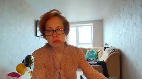 Liora Weiss online show from May 12, 9:28 am