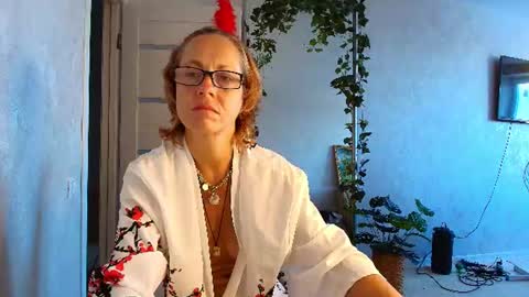 Snapshot of lioraweiss chatting on July 21, 8:05 am Liora Weiss online show from July 21, 8:05 am