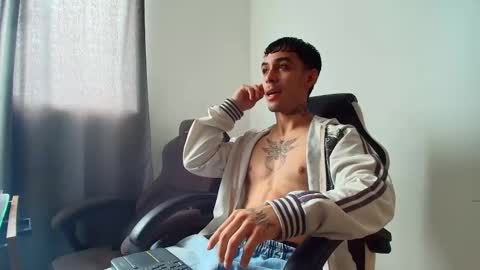 Lior Vante online show from February 2, 5:33 pm