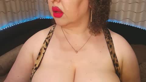 LIpsAddiction online show from March 6, 11:45 pm