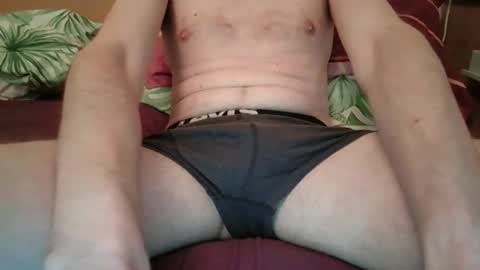 Snapshot of liquid79 chatting on April 1, 5:43 pm liquid79 online show from April 1, 5:43 pm