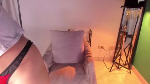 liry online show from June 9, 6:52 pm