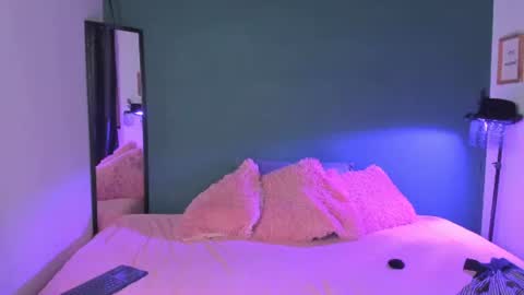 liry online show from July 4, 7:31 pm