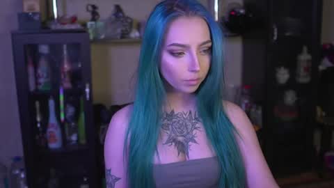 Lisa online show from April 28, 9:31 pm