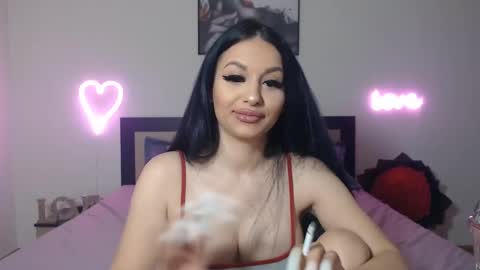 Lisa online show from January 8, 9:01 pm