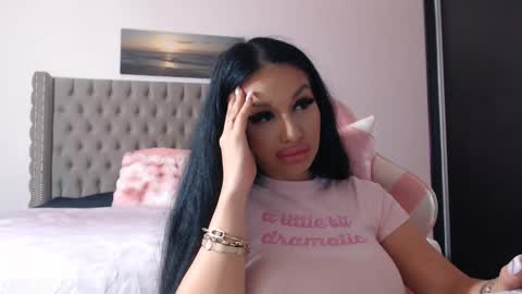 Lisa online show from November 12, 8:41 pm