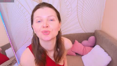 Snapshot of lisa__evans chatting on April 10, 2:28 am Lisa online show from April 10, 2:28 am