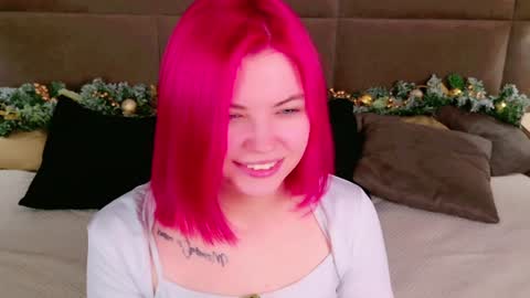 Snapshot of lisa_adam chatting on December 15, 4:07 am lissi online show from December 15, 4:07 am