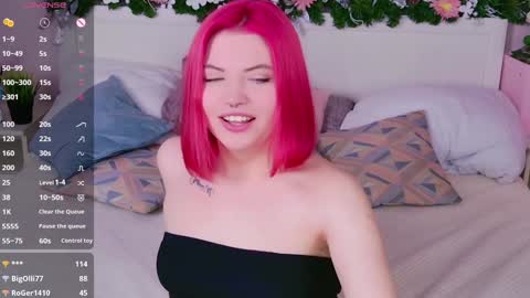 Snapshot of lisa_adam chatting on December 20, 10:27 am lissi online show from December 20, 10:27 am