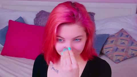 Snapshot of lisa_adam chatting on January 17, 10:11 am lissi online show from January 17, 10:11 am