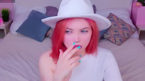 Snapshot of lisa_adam chatting on January 21, 7:15 am lissi online show from January 21, 7:15 am