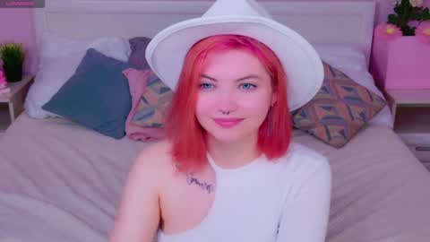 Snapshot of lisa_adam chatting on January 21, 10:19 am lissi online show from January 21, 10:19 am