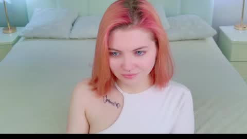 Snapshot of lisa_adam chatting on January 24, 10:11 am lissi online show from January 24, 10:11 am