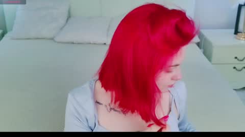 Snapshot of lisa_adam chatting on January 28, 4:08 am lissi online show from January 28, 4:08 am