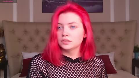 Snapshot of lisa_adam chatting on February 6, 6:18 am lissi online show from February 6, 6:18 am