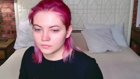 Snapshot of lisa_adam chatting on October 2, 6:15 pm lissi online show from October 2, 6:15 pm