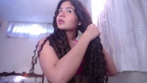 lisa_branch online show from December 11, 7:57 pm