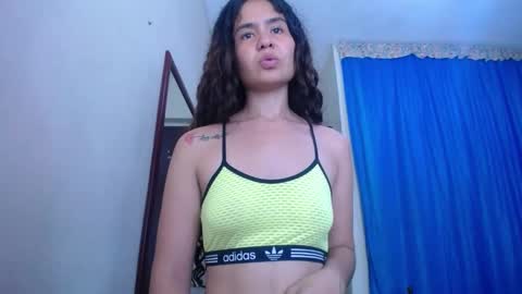 lisa_branch online show from January 18, 1:30 am