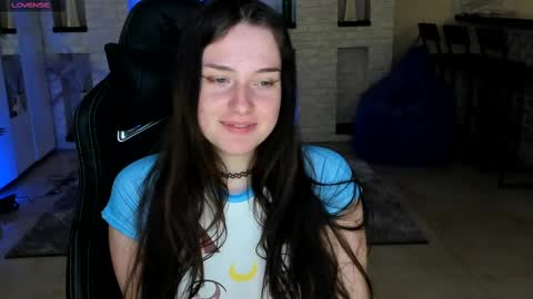 lisa_elfy online show from February 22, 7:12 am