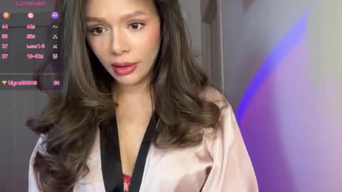 lisa_graham online show from March 11, 4:18 am