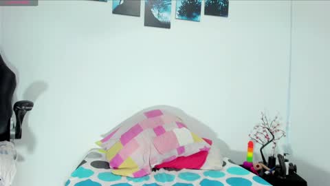 Lisa online show from December 21, 7:56 am