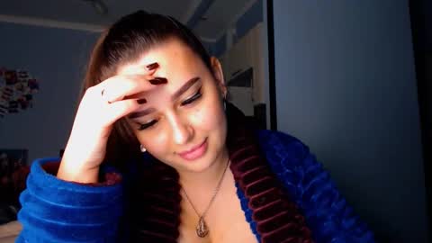 Snapshot of lisa_lady_golden chatting on September 21, 10:22 pm lisa_lady_golden online show from September 21, 10:22 pm