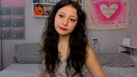 Snapshot of lisa_mzemta chatting on April 29, 8:29 am Lisa online show from April 29, 8:29 am