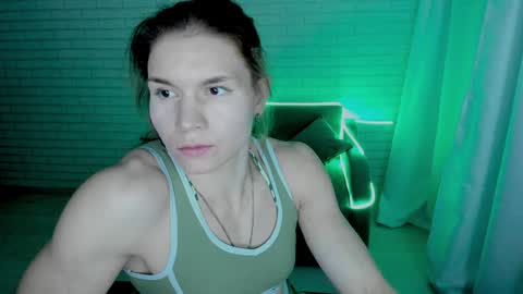 Snapshot of lisa_ree_ chatting on December 29, 4:38 am lisa online show from December 29, 4:38 am