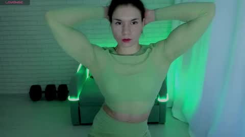 Snapshot of lisa_ree_ chatting on February 26, 5:31 am lisa online show from February 26, 5:31 am