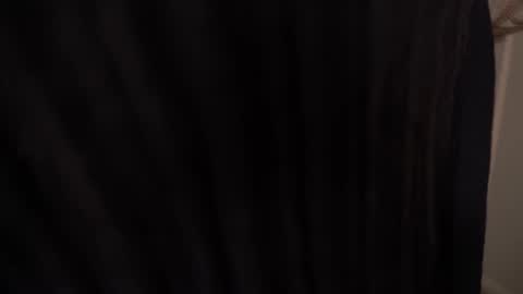 Elisabeth or Lisa online show from January 10, 9:05 pm