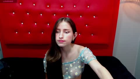 Lisa online show from December 15, 12:38 pm