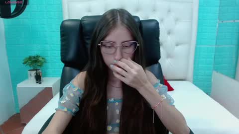 Lisa online show from March 12, 4:24 pm