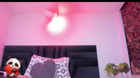 lisa white  online show from February 16, 3:57 am