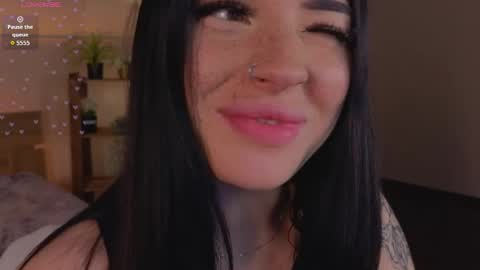 lisaaaliss online show from May 5, 9:39 am