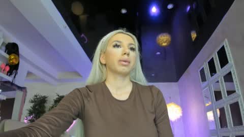 Snapshot of lisaakira chatting on November 23, 6:46 am onlyfans-lisaakira instagram-lisaakira9 twitter-lisaakira4 online show from November 23, 6:46 am