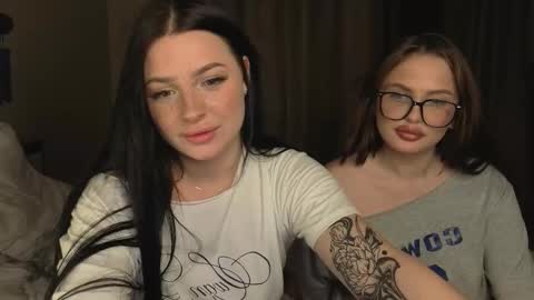 Lisa and Den online show from September 30, 5:51 pm