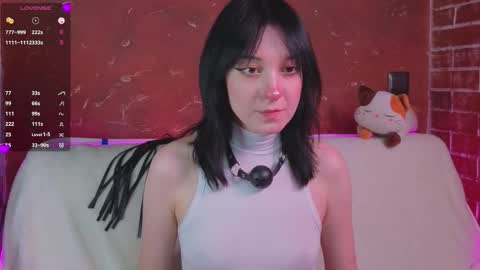 Lisa online show from March 6, 9:00 pm