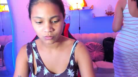 lisad_432 online show from December 22, 3:36 am