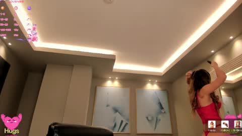 Lisa  Flowers online show from March 26, 11:27 am