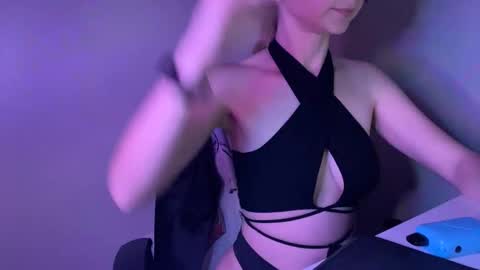 Lisa online show from September 9, 5:34 pm