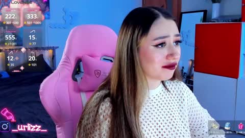 Snapshot of lisamayson chatting on February 5, 9:40 pm   LISA   online show from February 5, 9:40 pm