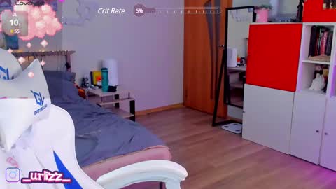 Snapshot of lisamayson chatting on February 28, 10:17 pm   LISA   online show from February 28, 10:17 pm