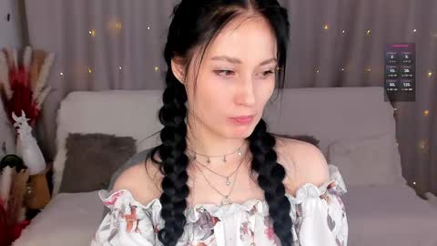 Snapshot of lisamooore chatting on February 14, 4:20 pm Lisa Moore online show from February 14, 4:20 pm