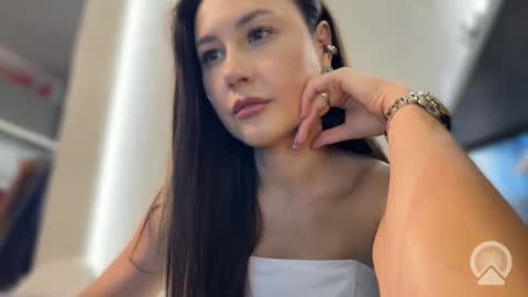 Snapshot of lisandriaaa chatting on June 4, 1:39 pm lisandriaaa online show from June 4, 1:39 pm