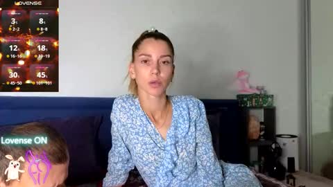 Kris Maks online show from October 2, 5:09 pm