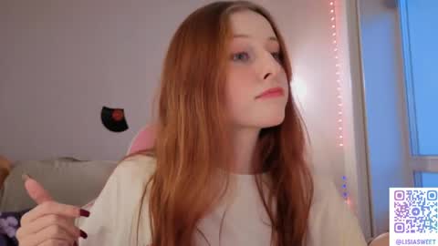 Snapshot of lisiasweet chatting on May 12, 2:14 pm Lika online show from May 12, 2:14 pm