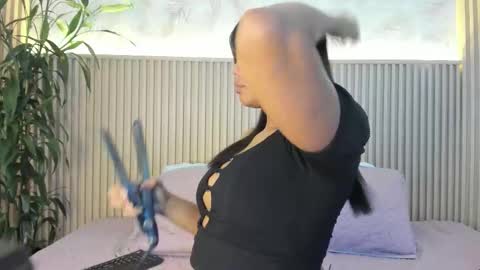 Liss online show from October 24, 12:01 pm