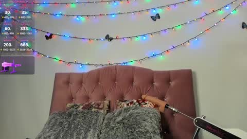 Lissa online show from December 10, 1:54 am