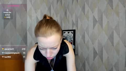 Snapshot of lissa_kitsune chatting on February 18, 10:05 am Lissa online show from February 18, 10:05 am