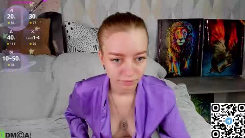 Snapshot of lissa_kitsune chatting on October 18, 8:04 am Lissa online show from October 18, 8:04 am